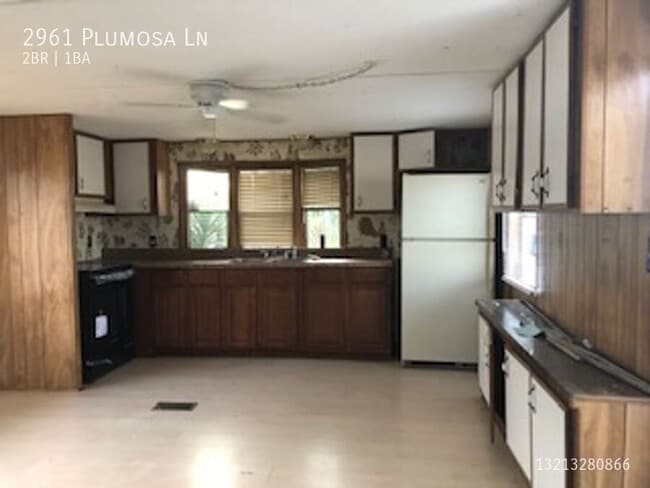 Building Photo - 2961 Plumosa Ln