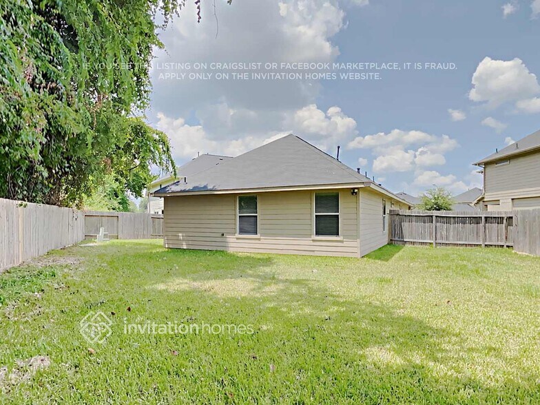 Building Photo - 21407 Palma Grove Way