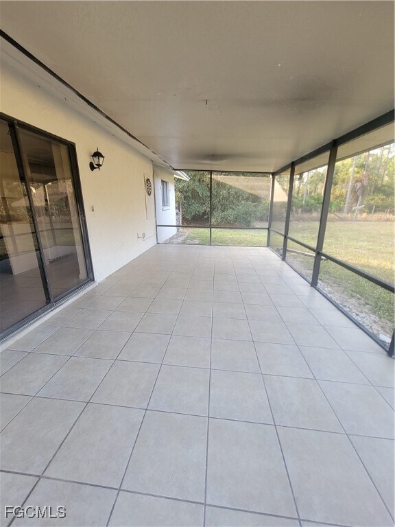 Building Photo - 2111 Abbott Ave