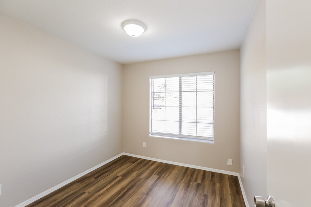 Building Photo - 7161 W Osborn Rd