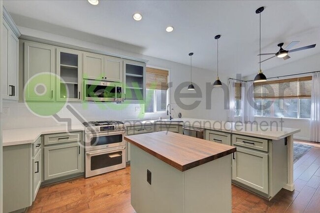 Building Photo - 4510 Pheasant Ln