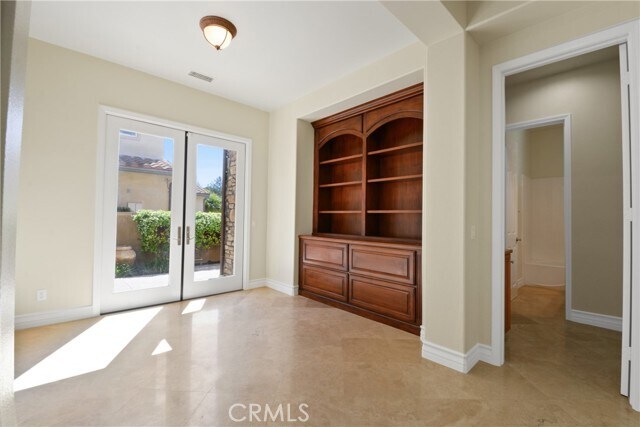 Building Photo - 115 CAPEBERRY