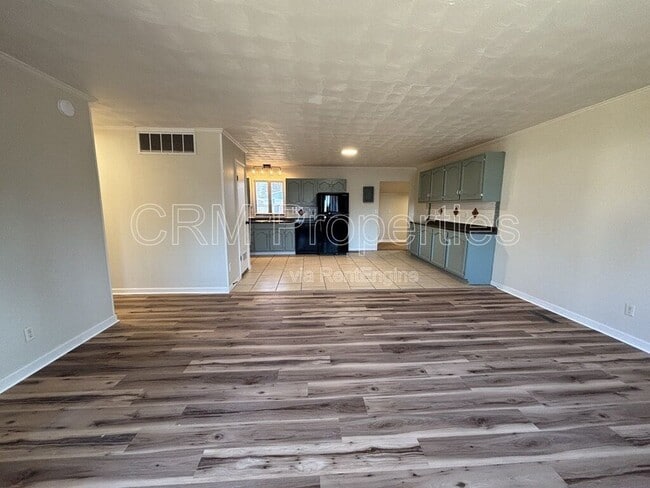 Building Photo - 5108 Algonquin Trail