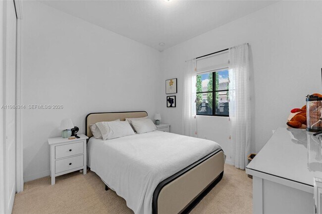 Building Photo - 17805 SW 114th Ct