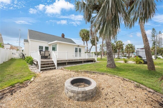Building Photo - 15565 Gulf Blvd