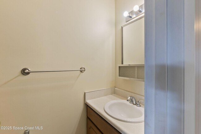 Building Photo - 4438 Dorothy Dr