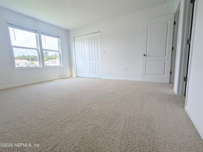 Building Photo - 213 Tidal Bch Ave