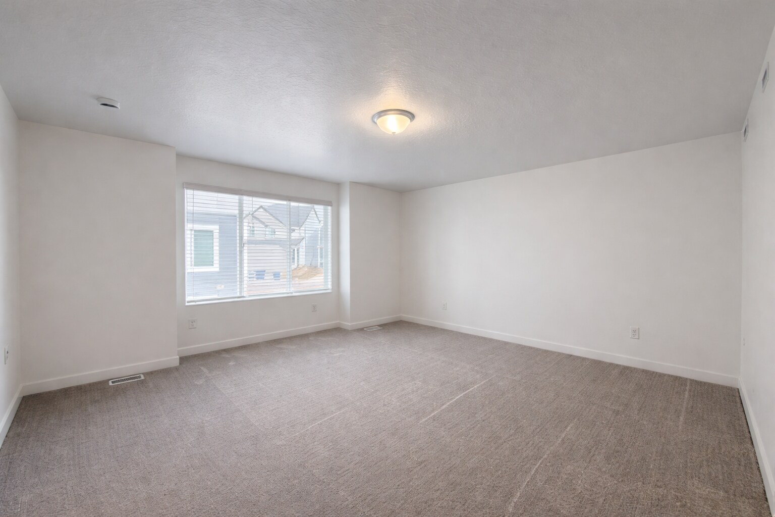 Building Photo - 1514 W Bright Eyes Ln