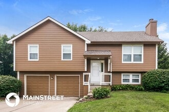 Building Photo - 525 Kenneth Ln