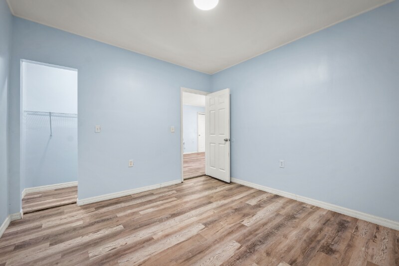 Building Photo - 257 Oceanway Ave