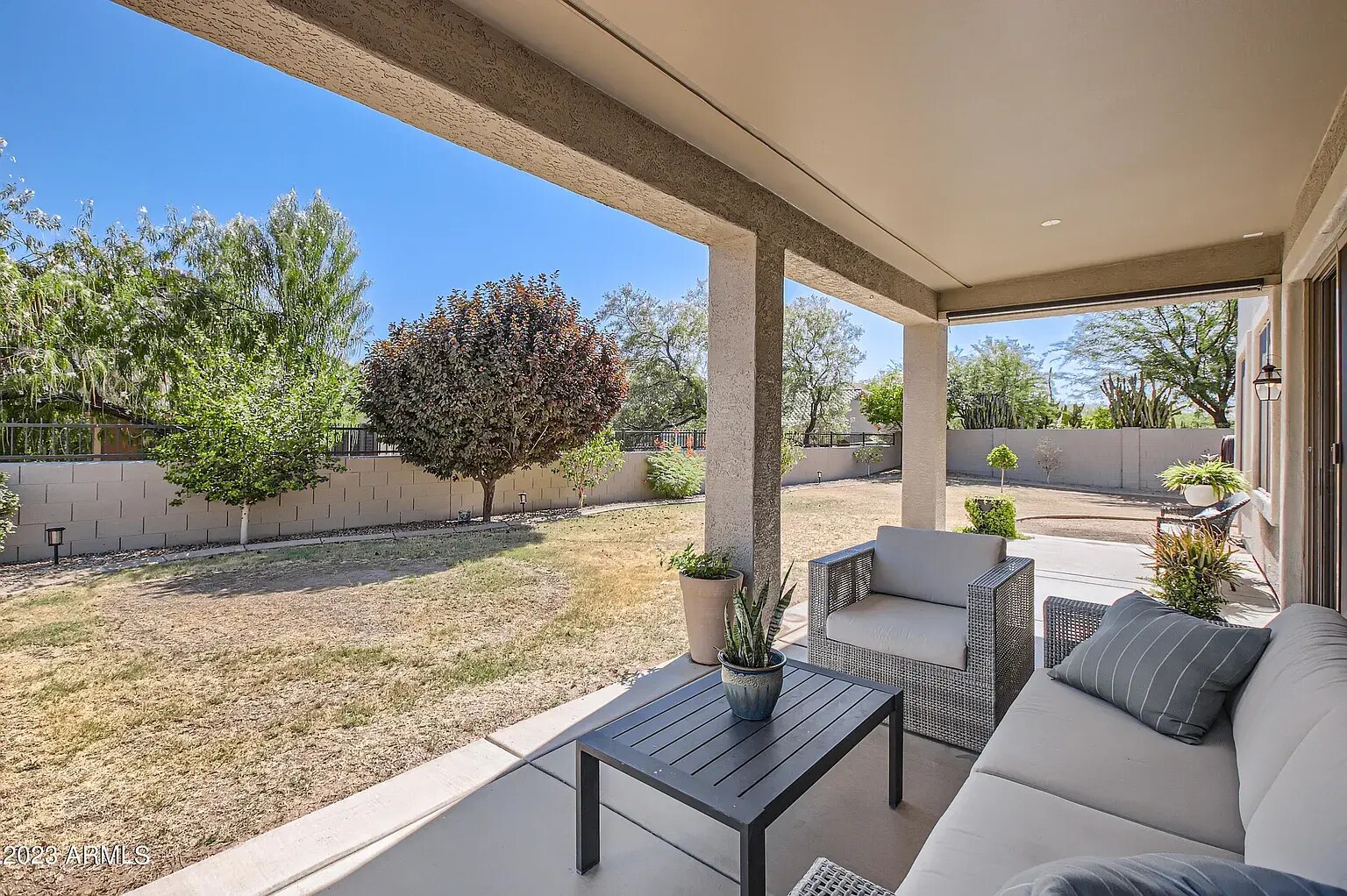 Building Photo - 8370 W Spur Dr