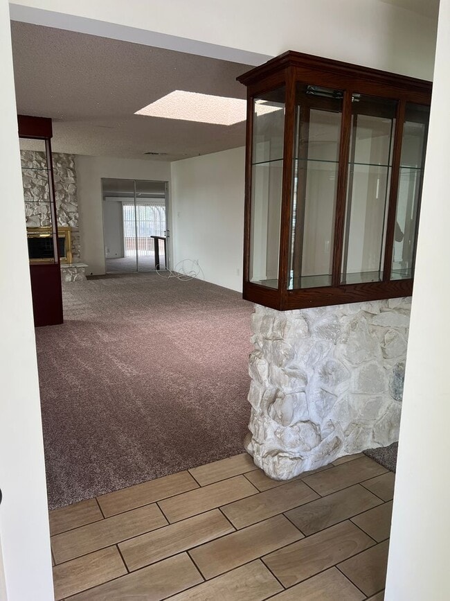 Building Photo - Montalvo Area Single Family Home