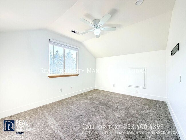 Building Photo - 20002 10th Ave Ct E