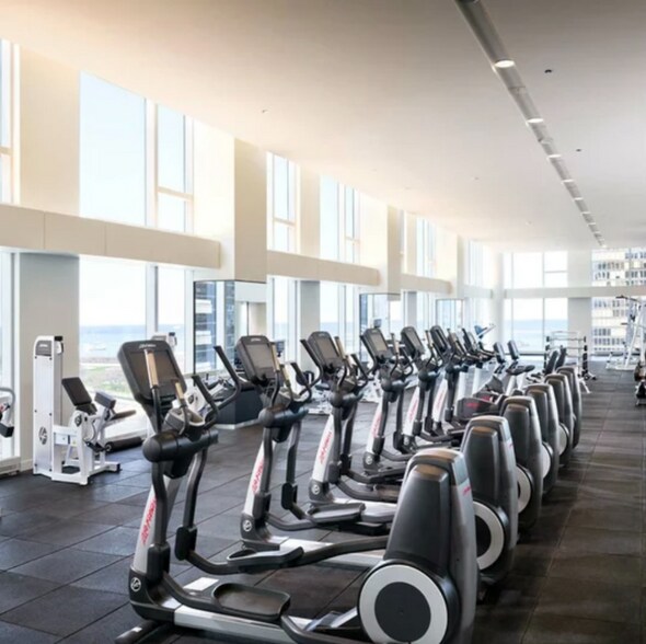 Building Photo - 500 N Lake Shore Dr
