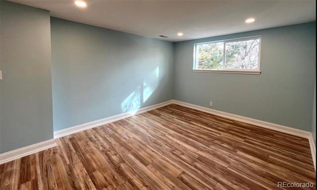 Building Photo - 2375 S Linden Ct