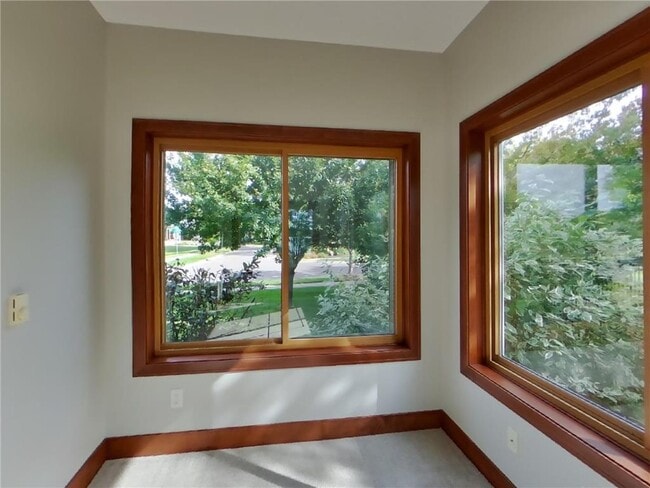 Building Photo - 11405 W Laketowne Dr