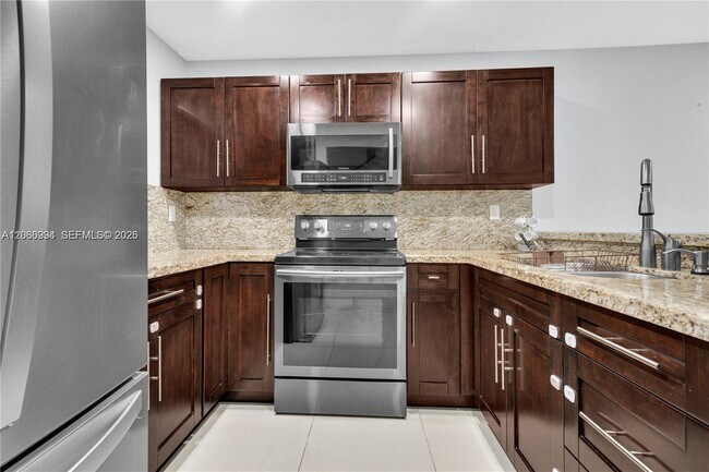 Building Photo - 13462 SW 62nd St
