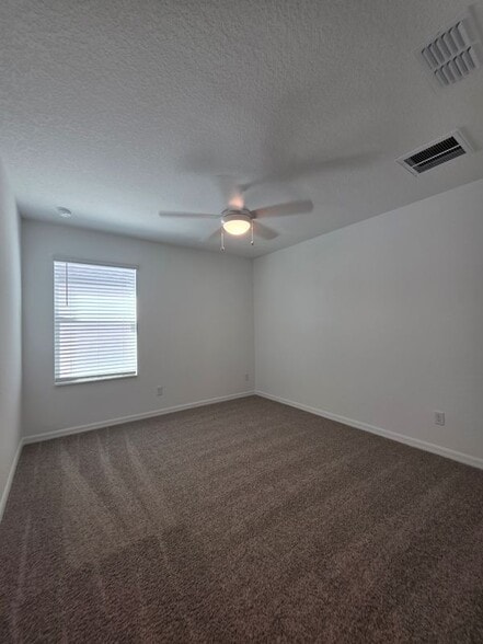 Building Photo - 3195 Fall Harvest Dr