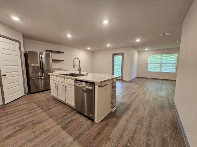 Building Photo - 6408 Arcadia Bluffs Ave