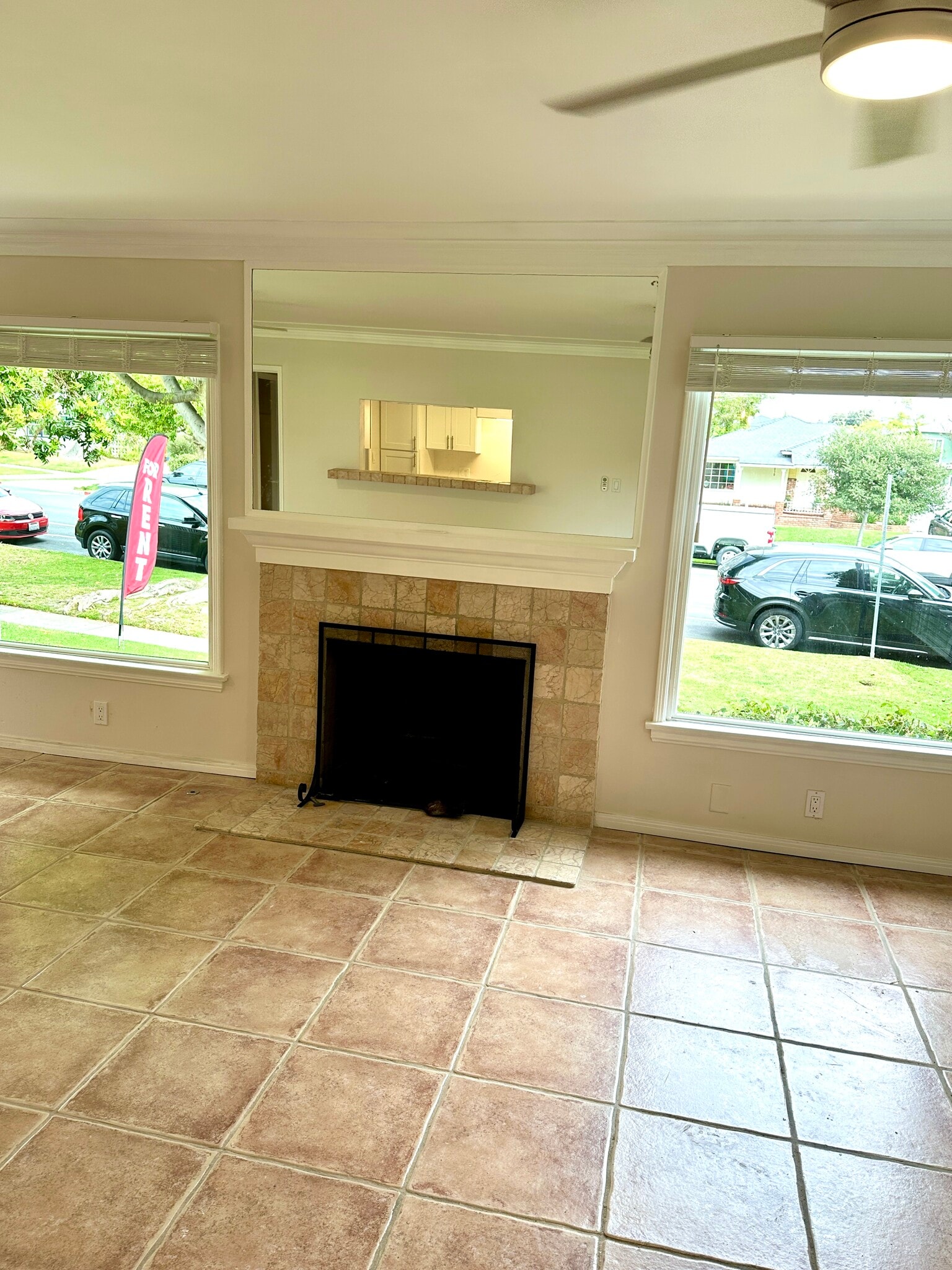 Fireplace & Large Windows - 1033 Pearl St