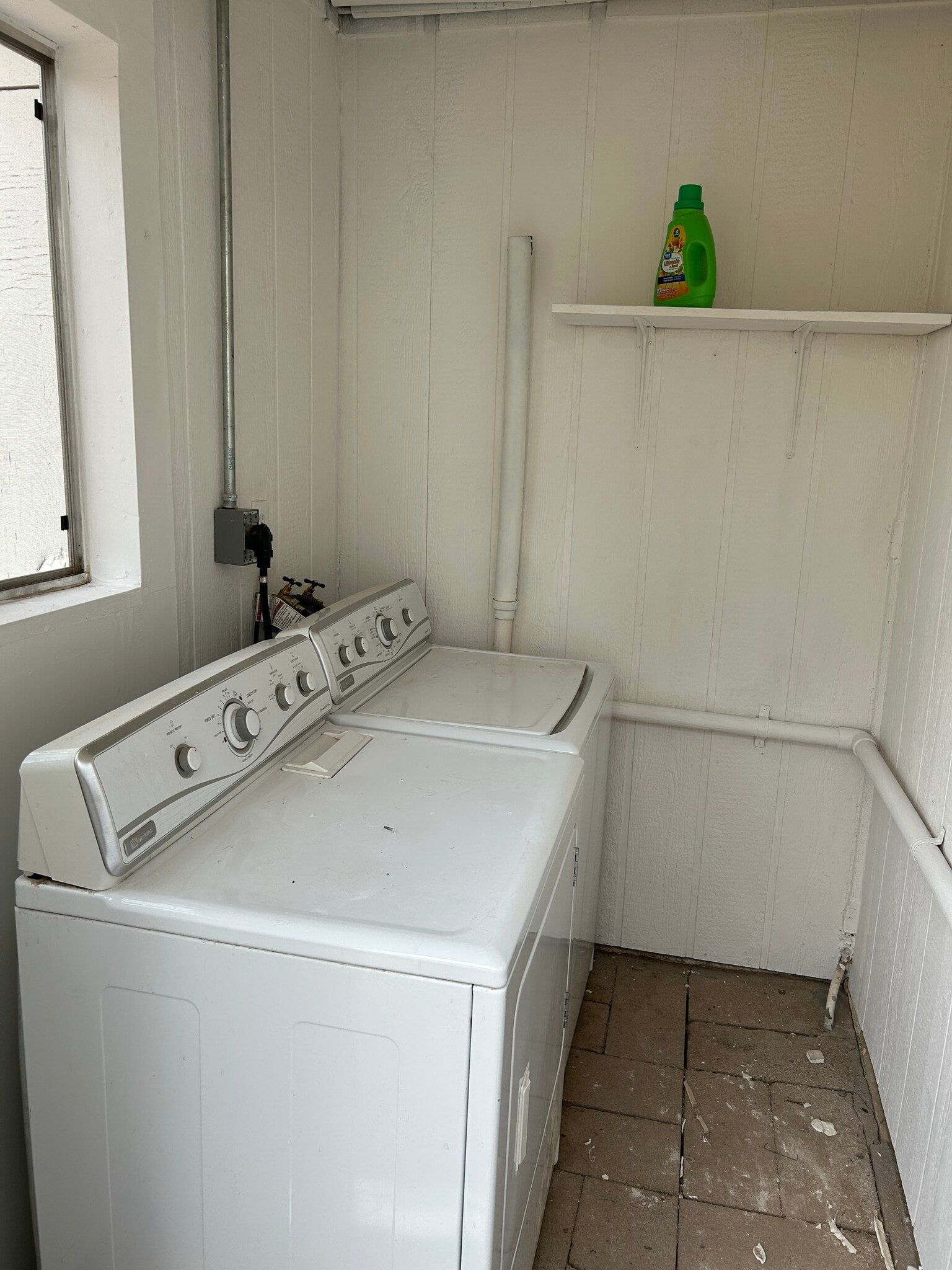 in unit laundry room - 5400 W Calle Cayeus