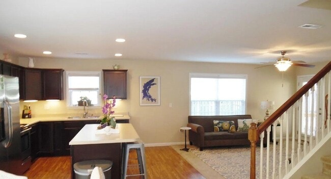 Building Photo - Spacious Greenville Home with Fenced Yard