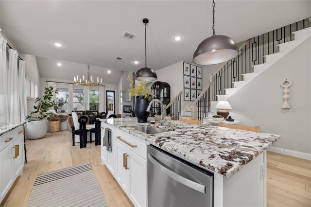 Building Photo - 2262 Poppyvine Rd