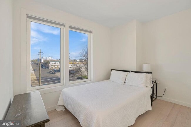 Building Photo - 1495 Gallaudet St NE