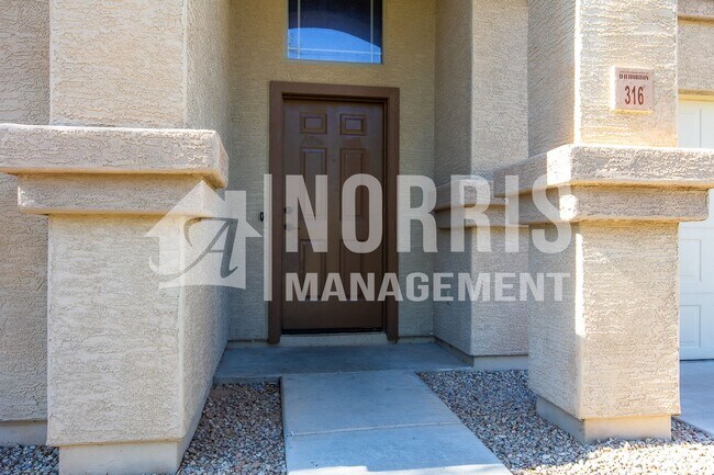 Building Photo - Large Beautiful Home in Coolidge w/ SOLAR