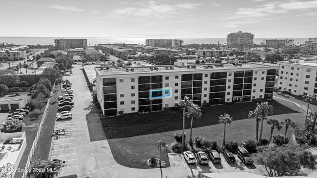 Building Photo - 3165 N Atlantic Ave