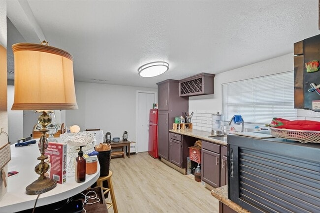 Building Photo - 1080 Co Rd 1235