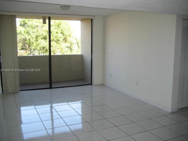 Building Photo - 8006 SW 149th Ave