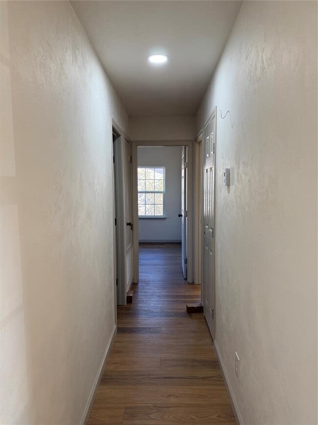 Building Photo - 1115 Asalee St