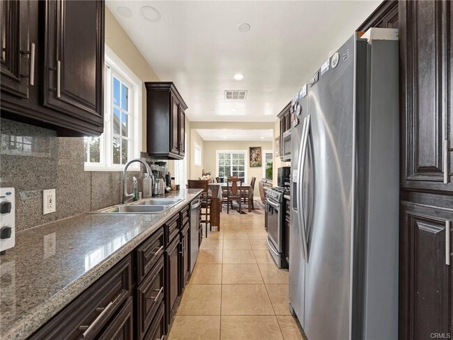 Building Photo - 5310 Nestle Ave