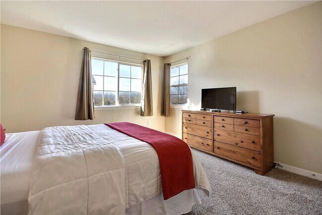 Building Photo - 23 Sage Creek Rd