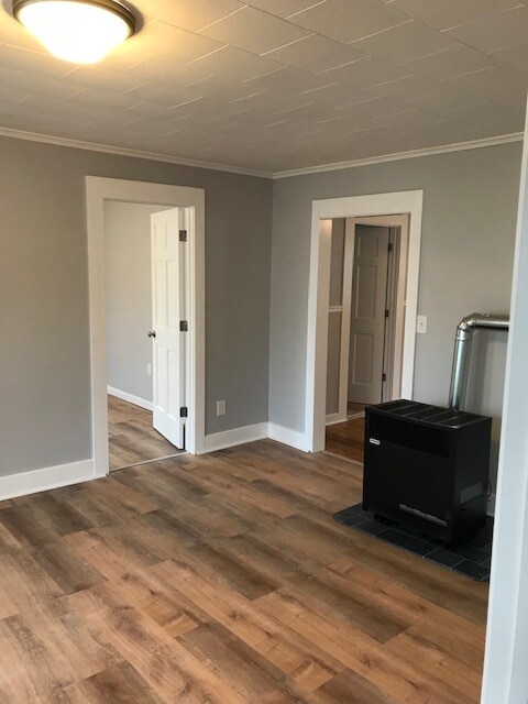 Building Photo - 29 Cutler St