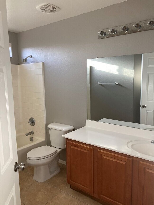 Building Photo - Gorgeous San Tan Heights Rental