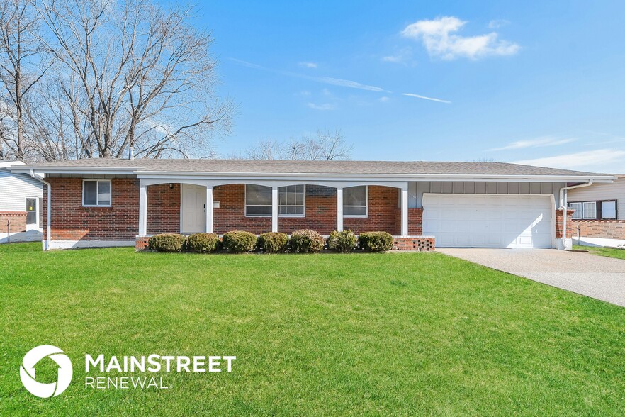 Building Photo - 11058 Perham Dr
