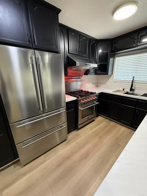 Building Photo - 817 Saugerties Ave