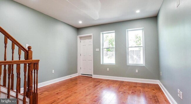 Building Photo - 1753 N Croskey St