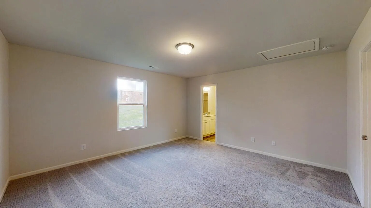 Building Photo - 1516 Tamarino Dr