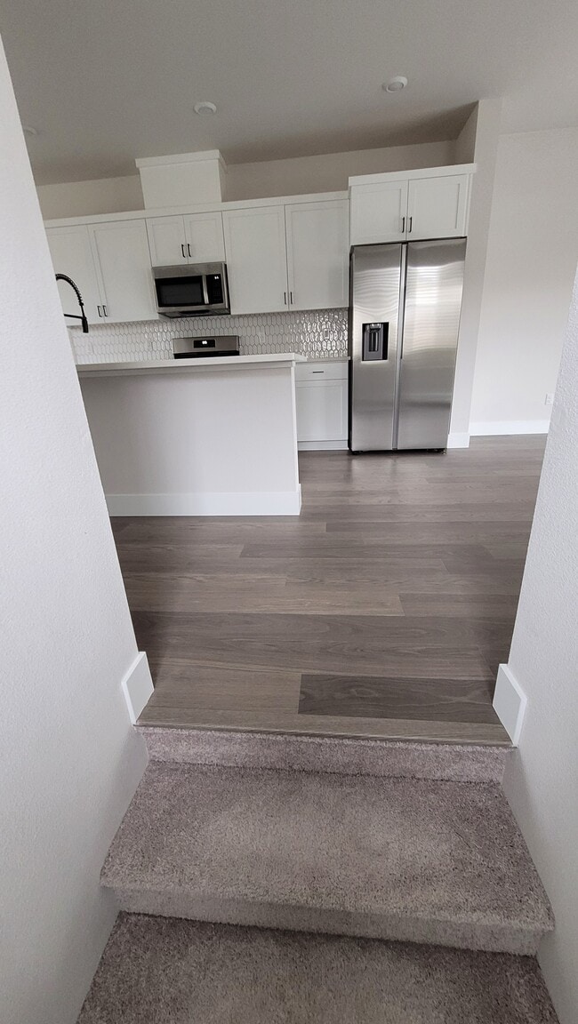 Building Photo - 7065 NW Bountiful Terrace