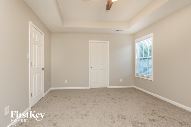 Building Photo - 488 Cedar Valley Dr