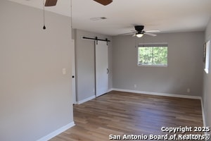 Building Photo - 204 Royal Dr