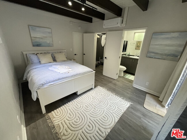 Building Photo - 2128 N Beverly Glen Blvd