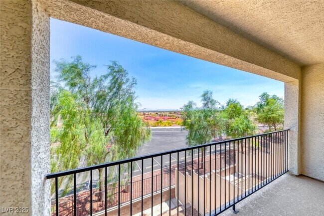 Building Photo - 3728 Enchanted Sky St