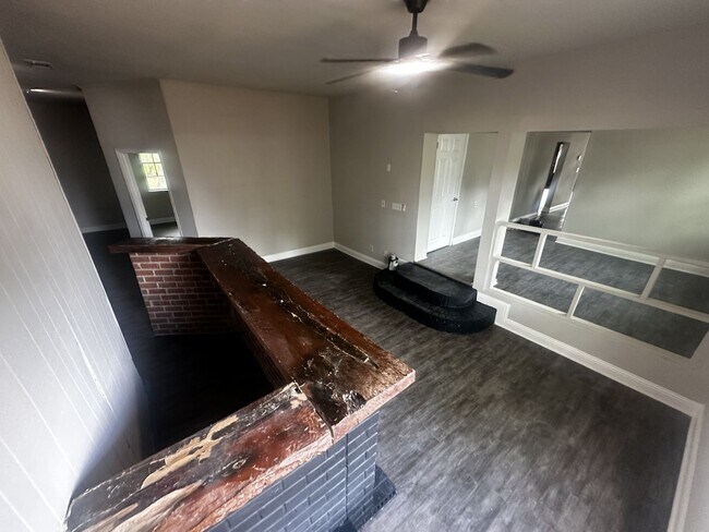 Building Photo - 208 Wilbert Dangerfield Dr