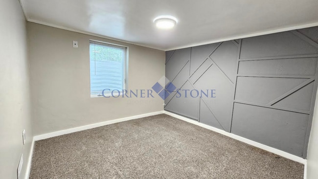 Building Photo - Charming Fully Renovated Home in Nampa!