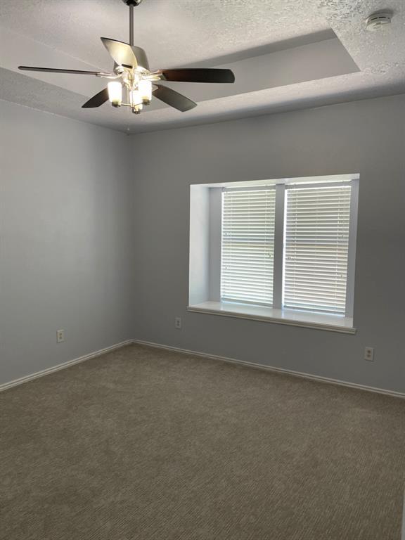 Building Photo - 2108 Zephyr Ln