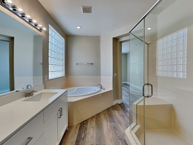 Building Photo - 6520 Black Star Point Ct